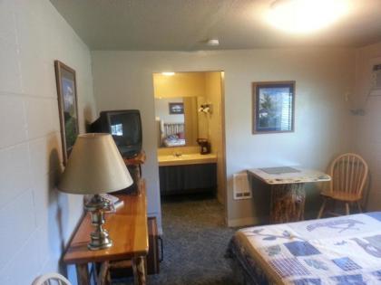 Mingo Motel - image 15