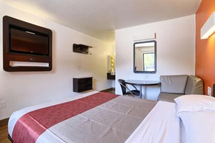 Motel 6-Walnut Creek CA - image 13