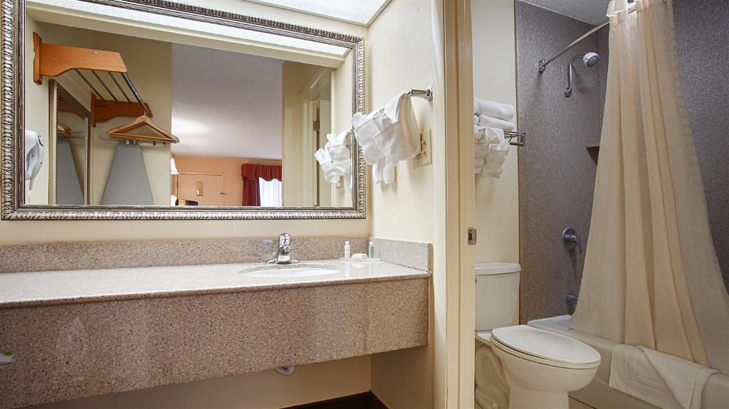 Best Western Of Walterboro - image 2