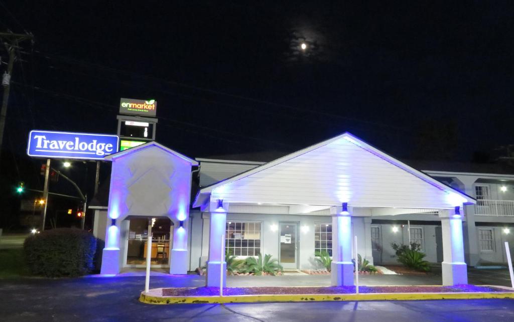 Travelodge by Wyndham Walterboro - main image
