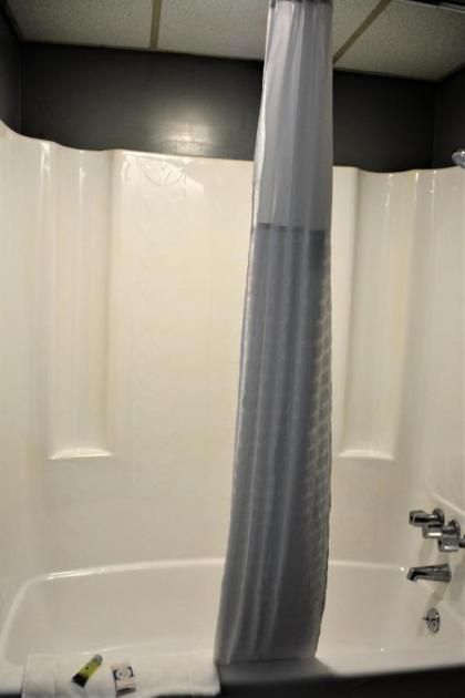 Travelodge by Wyndham Walterboro - image 6