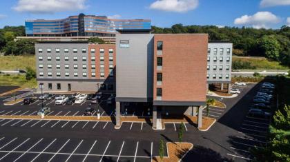 Fairfield Inn  Suites by marriott Boston Waltham