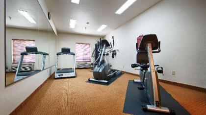 Best Western Wapakoneta Inn - image 8