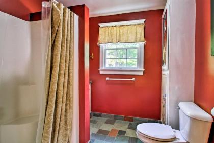 Rustic East Dover Home with Deck - Near Mount Snow! - image 9