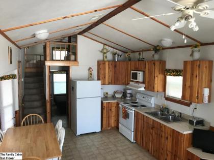 Top of the Hill RV Resort & Cabins - image 5