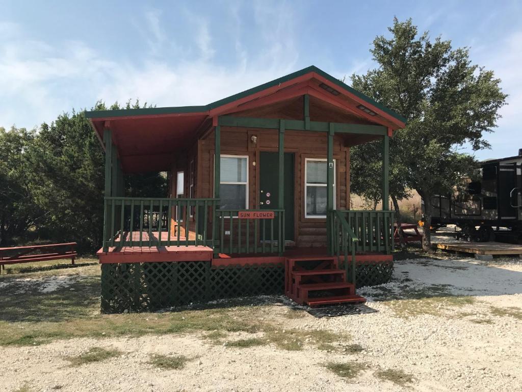 Top of the Hill RV Resort & Cabins - image 6