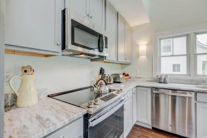 Monroe Cottage - image 11