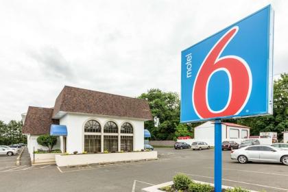 Motel 6-Warminster PA