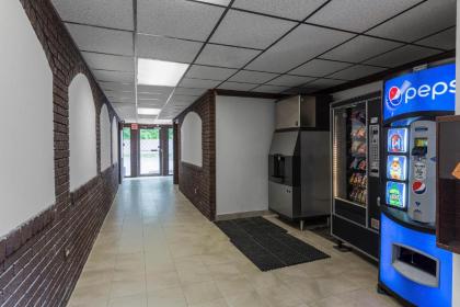 Motel 6-Warminster PA - image 7