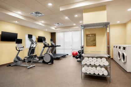 Home2 Suites By Hilton Warminster Horsham - image 2
