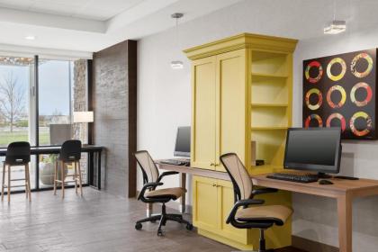 Home2 Suites By Hilton Warminster Horsham - image 3