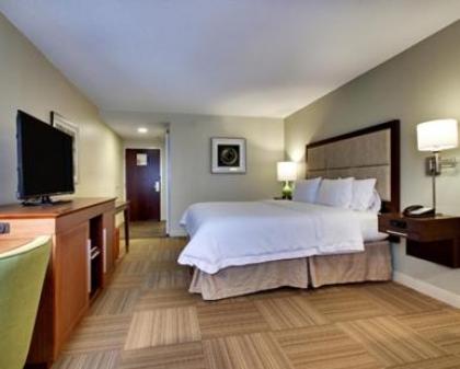 Hampton Inn Warner Robins - image 10