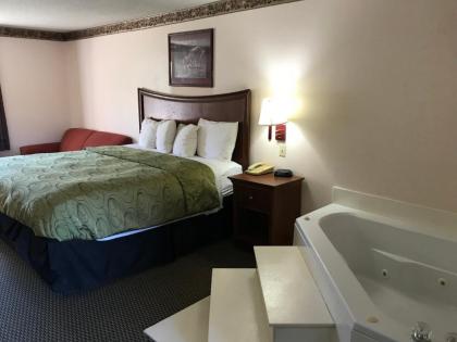 Clairmont Inn & Suites - Warren - image 15