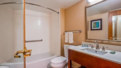 Best Western Warren Hotel - image 5