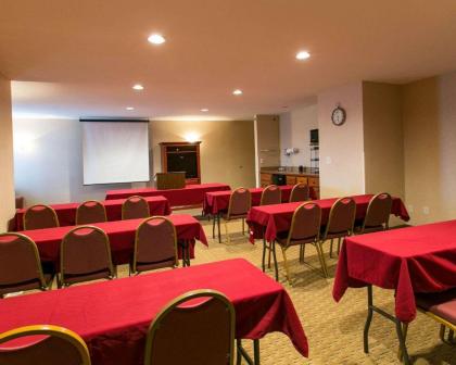 Comfort Inn Warrensburg Station - image 4
