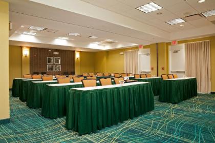 SpringHill Suites Chicago Naperville/Warrenville - image 12