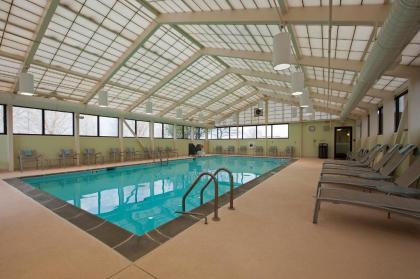 SpringHill Suites Chicago Naperville/Warrenville - image 9