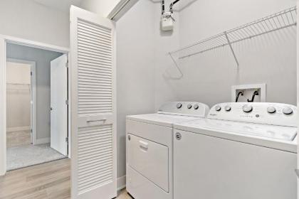 2BR Modern Living in Tranquil Scene - image 3
