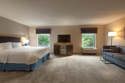 Hampton Inn Doylestown - image 12