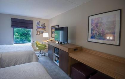 Hampton Inn Doylestown - image 13
