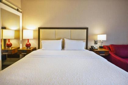Hampton Inn & Suites Providence-Warwick Airport - image 21