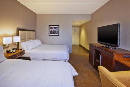 Hampton Inn & Suites Providence-Warwick Airport - image 9