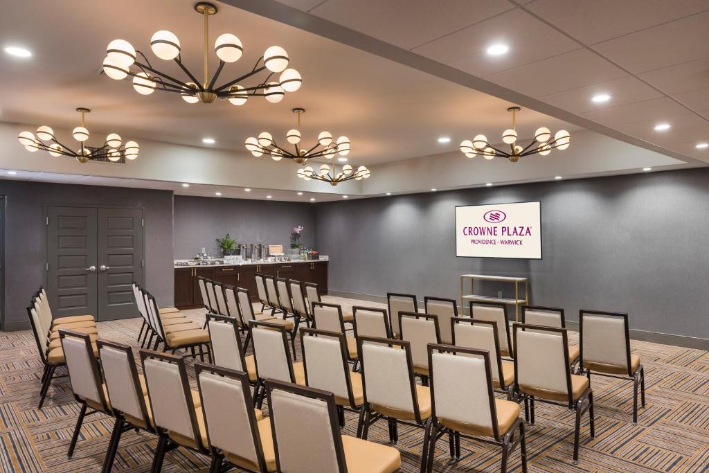 Crowne Plaza Providence-Warwick (Airport) an IHG Hotel - image 6