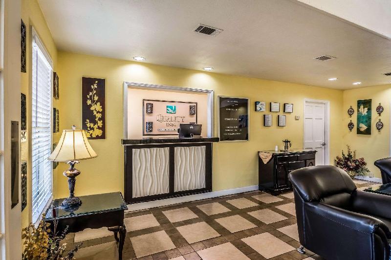 Quality Inn Washington - image 2