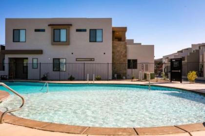 5 Star Zions St George Retreat