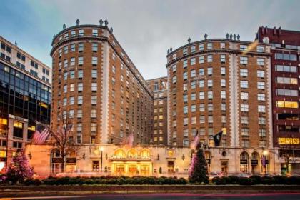 the mayflower Hotel Autograph Collection