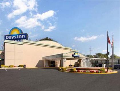 Days Inn by Wyndham Washington DC/Gateway