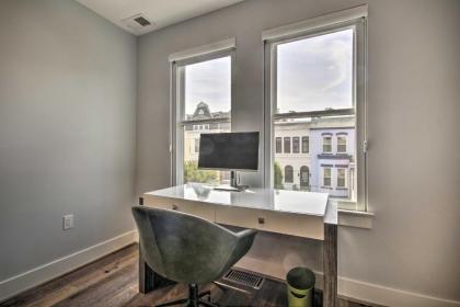 Modern D C Retreat with Private Outdoor Space! - image 12
