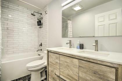 Modern D C Retreat with Private Outdoor Space! - image 14