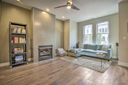 Modern D C Retreat with Private Outdoor Space! - image 2
