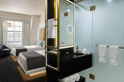 Hotel Washington - image 6