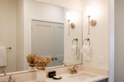 The Palms by Freedom Vacation Rentals - image 17