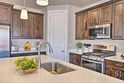 Bright Washington Home with Bike Trails On-Site - image 12