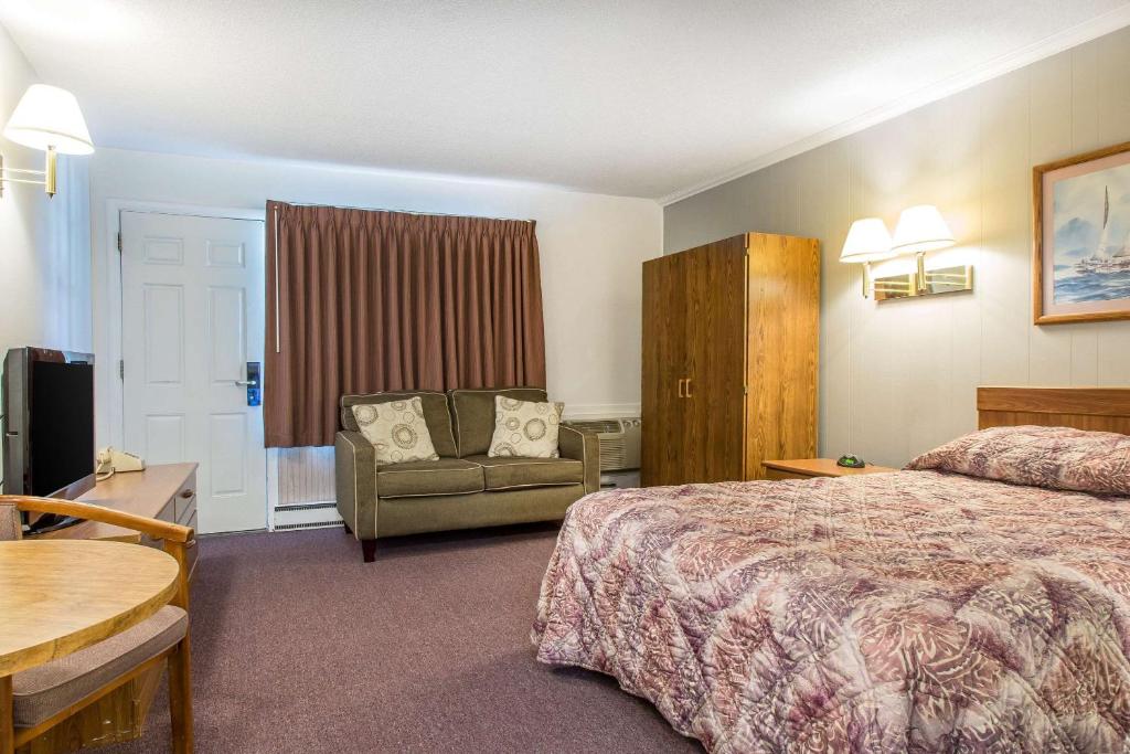 Rodeway Inn Waterford - New London - image 5