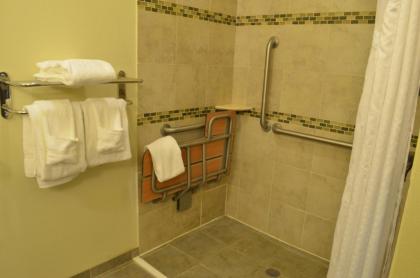 Holiday Inn Express- Waterloo/Cedar Falls an IHG Hotel - image 14