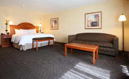 Hampton Inn Waterloo - image 10