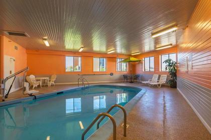 Motel 6-Waterloo IA - Crossroads Mall - Cedar Falls - image 10