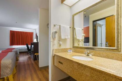 Motel 6-Waterloo IA - Crossroads Mall - Cedar Falls - image 15