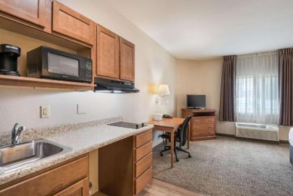 Suburban Extended Stay Waterloo - Cedar Valley - image 13
