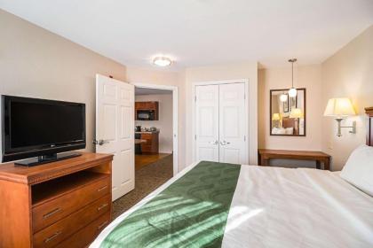 Suburban Extended Stay Waterloo - Cedar Valley - image 4