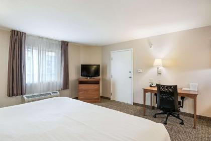 Suburban Extended Stay Waterloo - Cedar Valley - image 9