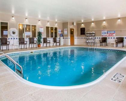 Comfort Inn & Suites Waterloo – Cedar Falls - image 15