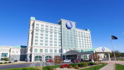 Isle Casino Hotel Waterloo - image 1