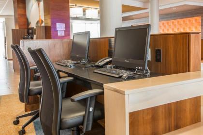 Fairfield Inn & Suites by Marriott Waterloo Cedar Falls - image 10