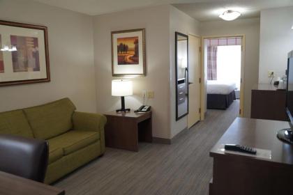 Country Inn & Suites by Radisson Watertown SD - image 9