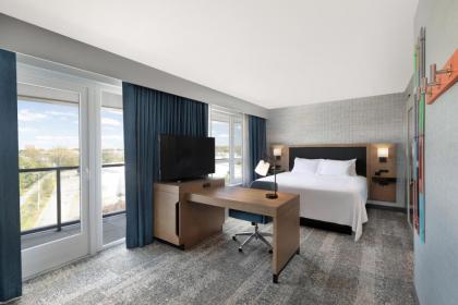 Hampton Inn & Suites Watertown Boston Ma - image 11